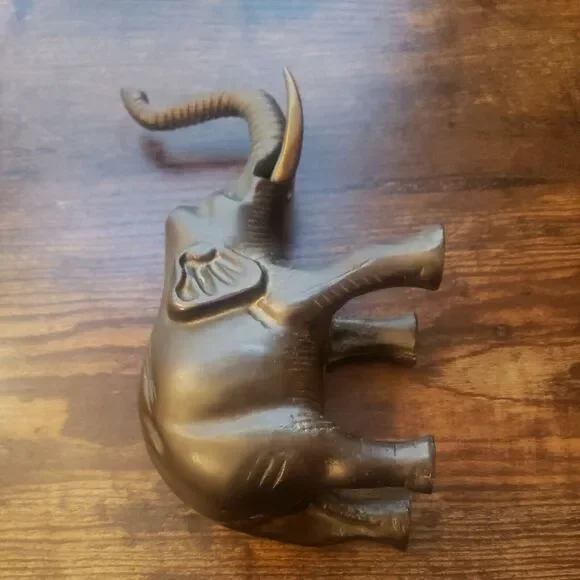 Vintage Brass Elephant Trunk Up Good Luck Heavy 4" Tall Paperweight Décor Safari